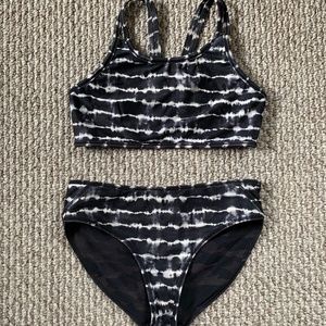 Athleta Reversible Bikini (Size 10 girls)